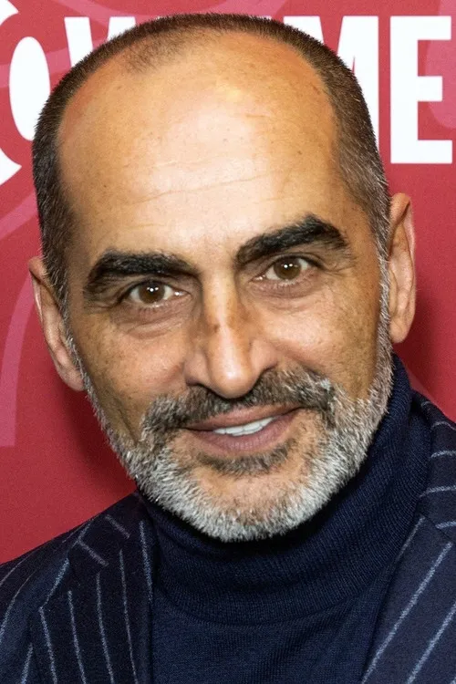 Profile photo of Navid Negahban