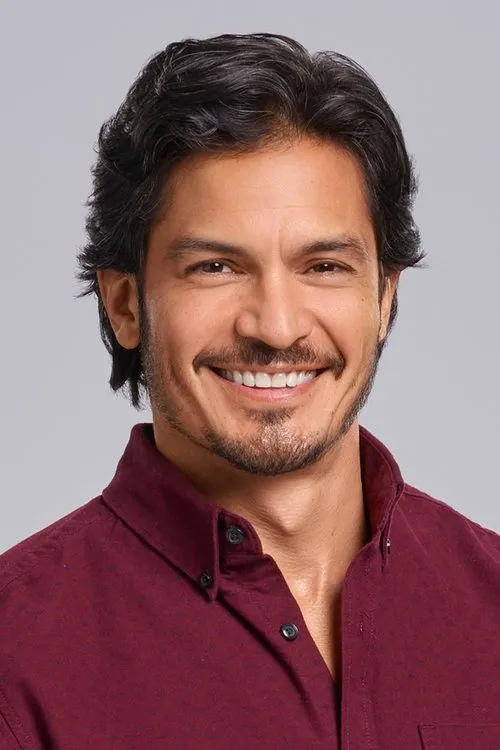 Profile photo of Nicholas Gonzalez