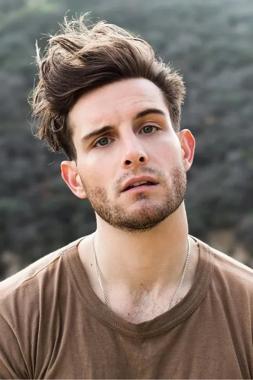 Profile photo of Nico Tortorella