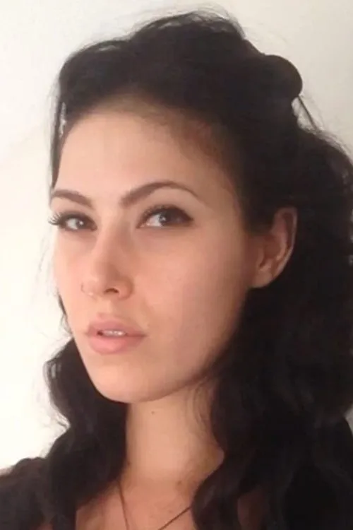 Profile photo of Nicole Dickinson