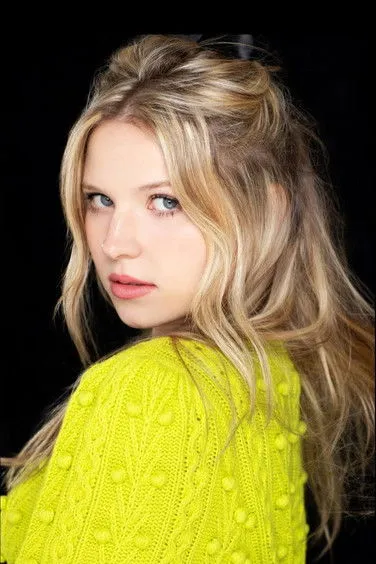 Photo of Nicole Mattox