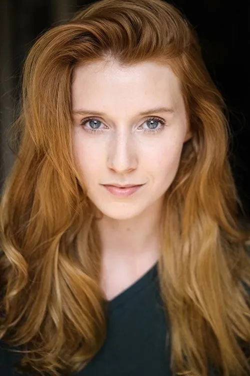 Photo of Nicole Tompkins