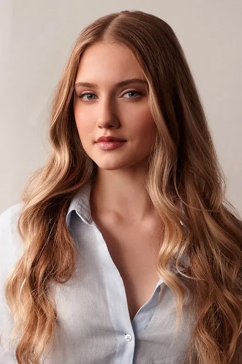 Profile photo of Nicole Volossetski