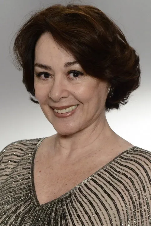 Profile photo of Nívea Maria