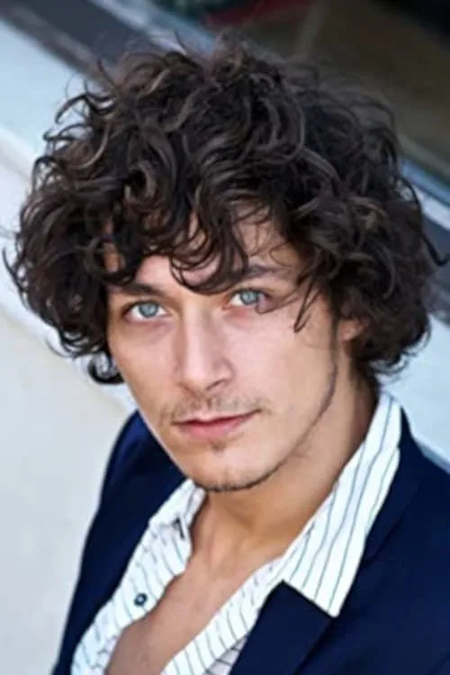 Profile photo of Noah Saavedra