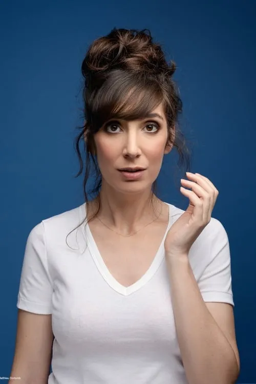 Photo of Nora Hamzawi