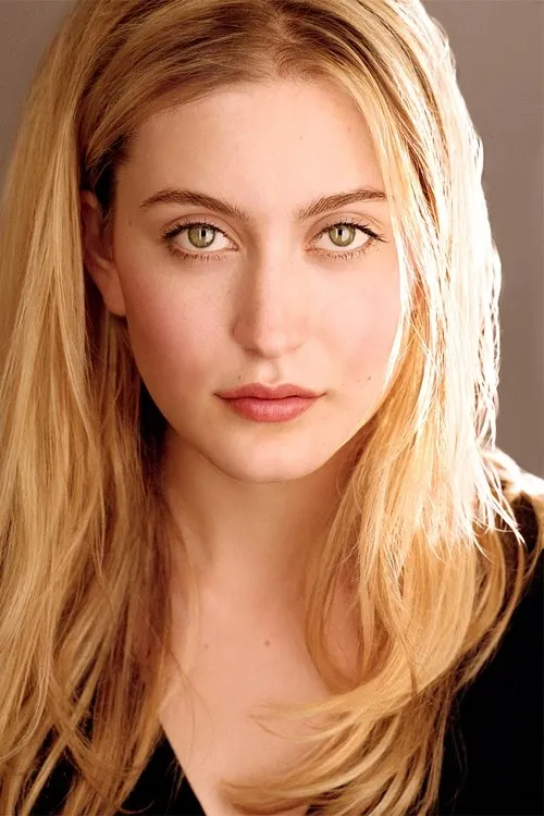 Photo of Olivia Macklin