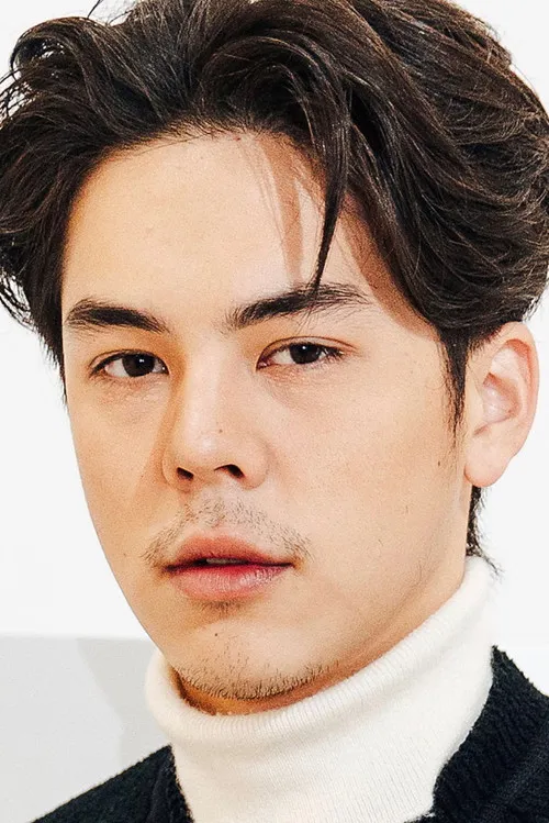 Photo of Pachara Chirathivat