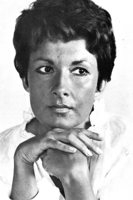 Photo of Paola Dapino