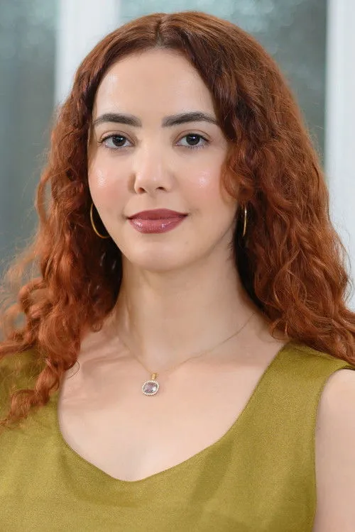 Profile photo of Paula Cury Melo