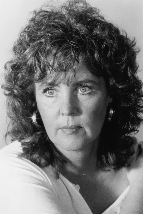 Photo of Pauline Collins
