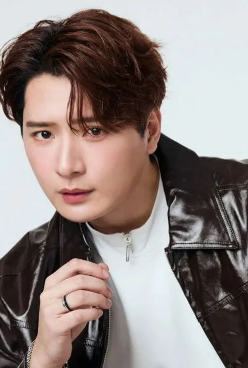 Photo of Perawat Sangpotirat