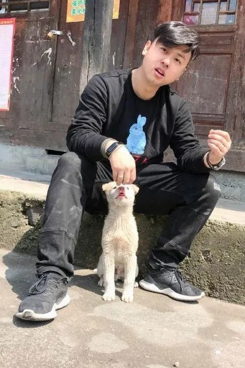 Profile photo of 张航希