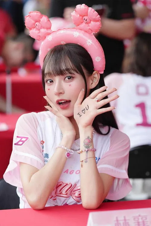 Profile photo of 林襄