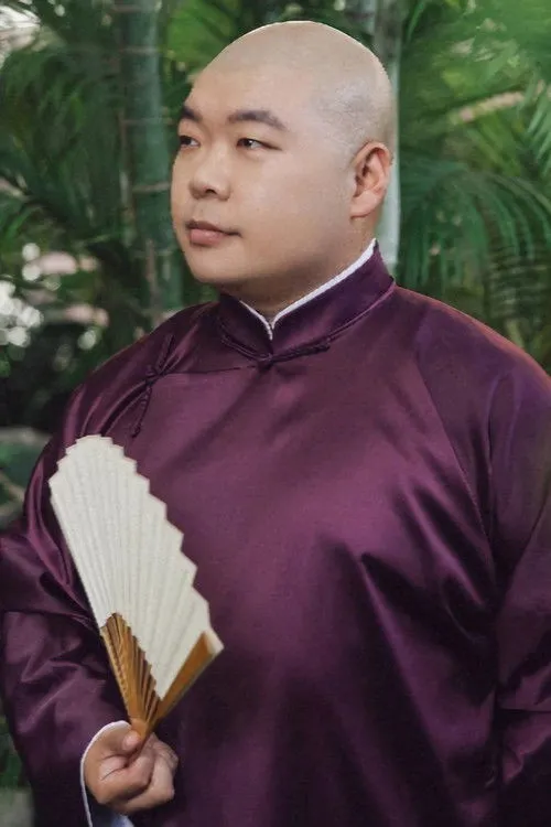 Profile photo of 郎鹤炎