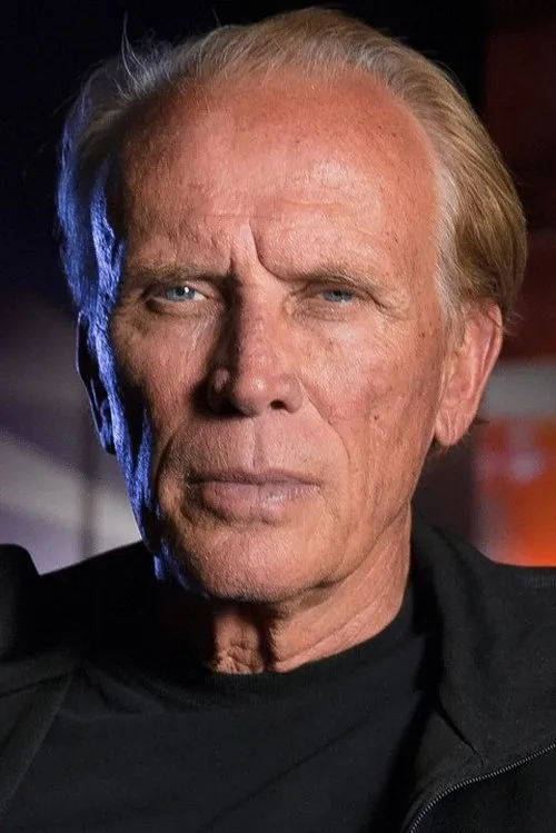 Photo of Peter Weller