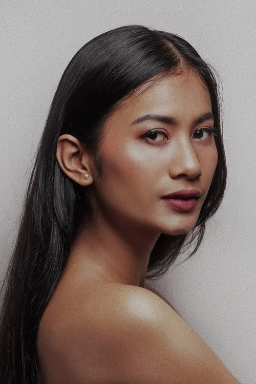 Photo of Putri Intan Kasela