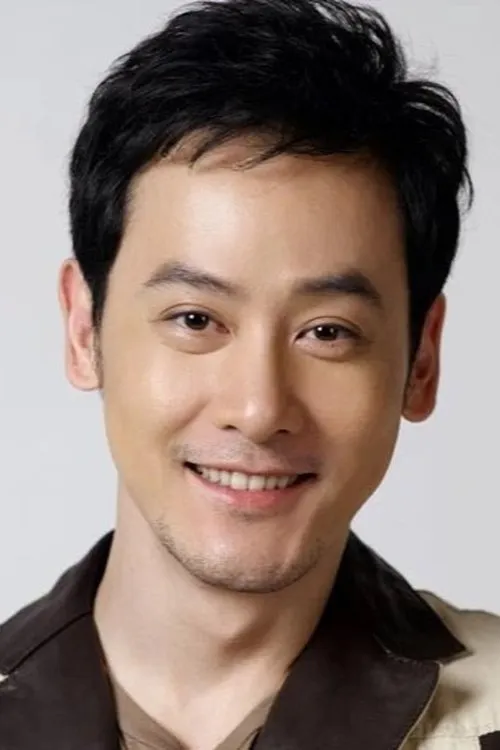 Profile photo of Qiu Xinzhi