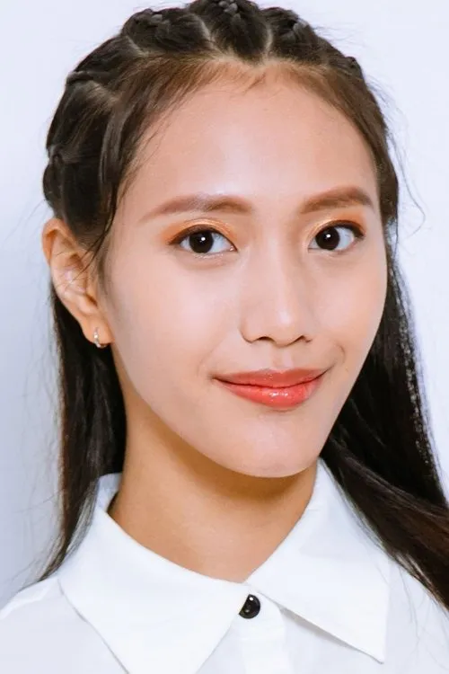 Profile photo of Queena Huang