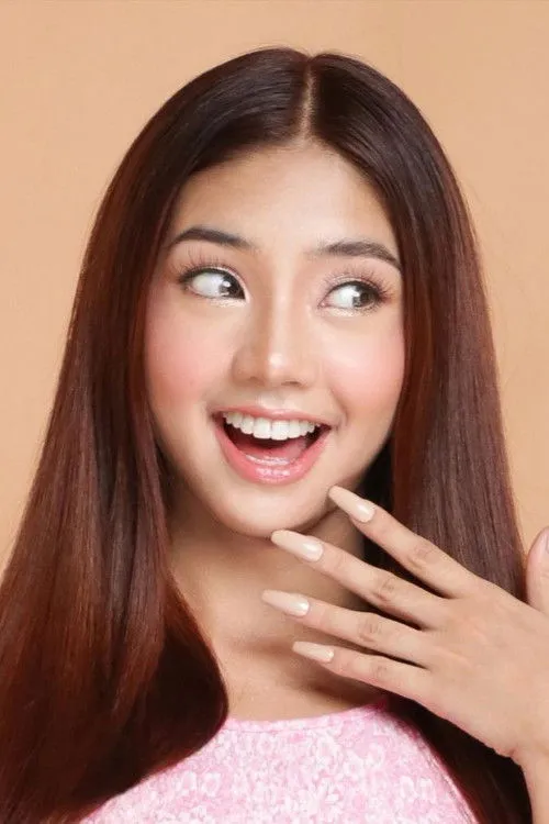 Photo of Queenay Mercado