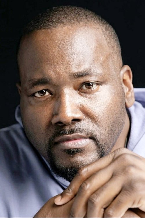 Photo of Quinton Aaron