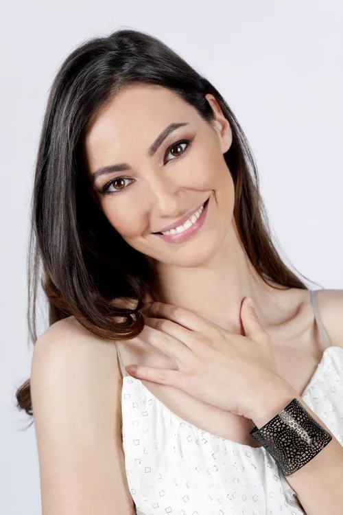 Photo of Raluca Aprodu