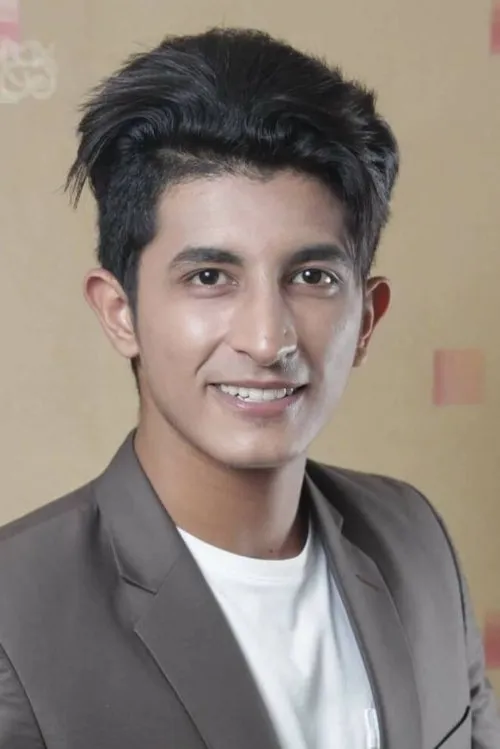 Profile photo of Rash Flores