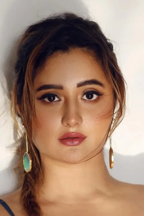 Profile photo of Rashami Desai