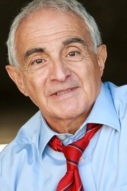 Profile photo of Ray Xifo