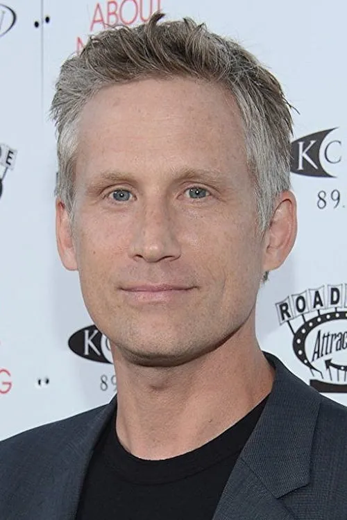 Photo of Reed Diamond