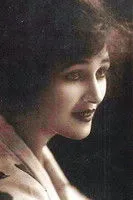 Profile photo of Renée Pélar