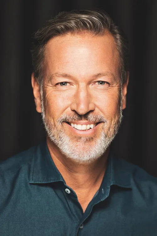 Photo of Ricardo Larrivée