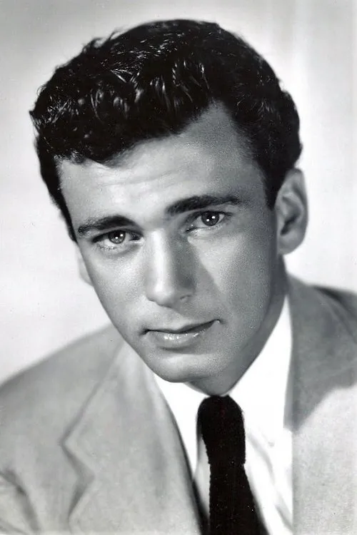 Profile photo of Richard Wyler
