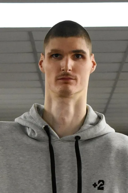 Profile photo of Robert Bobroczkyi