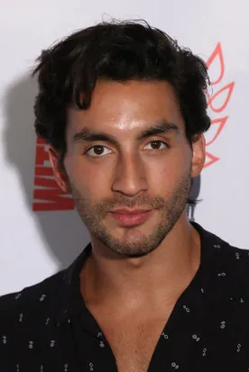 Profile photo of Robert Roldan