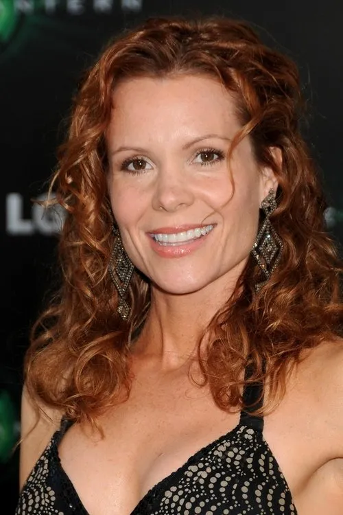 Profile photo of Robyn Lively
