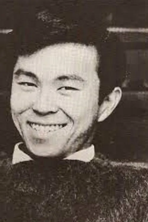 Photo of Roger Minami