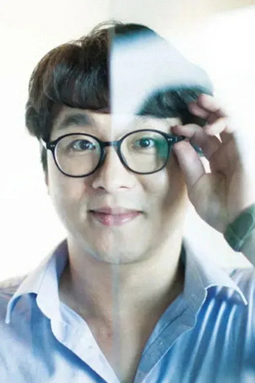 Profile photo of Roi Choi