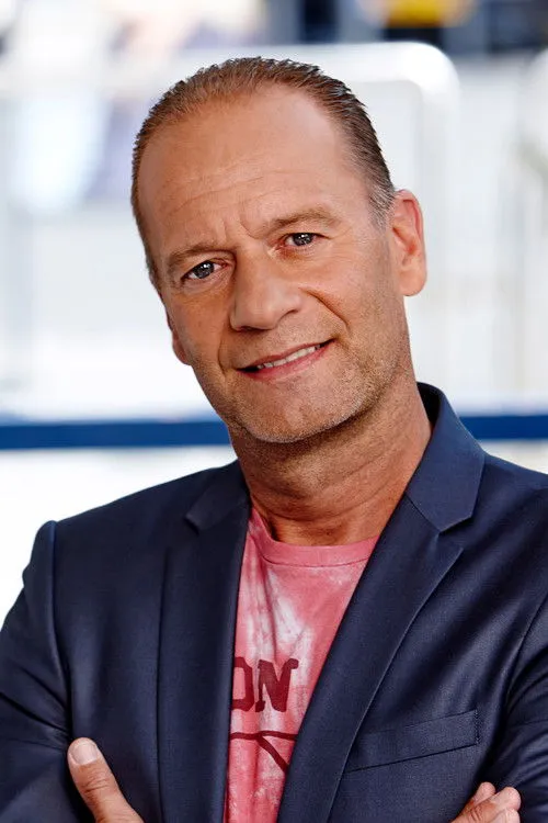 Profile photo of Ron Boszhard