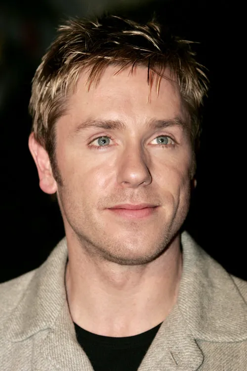 Photo of Ron Eldard