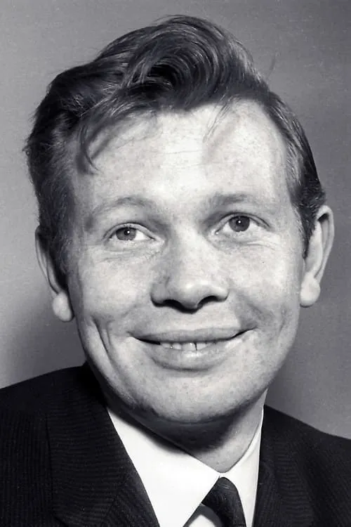 Photo of Ronald Lacey
