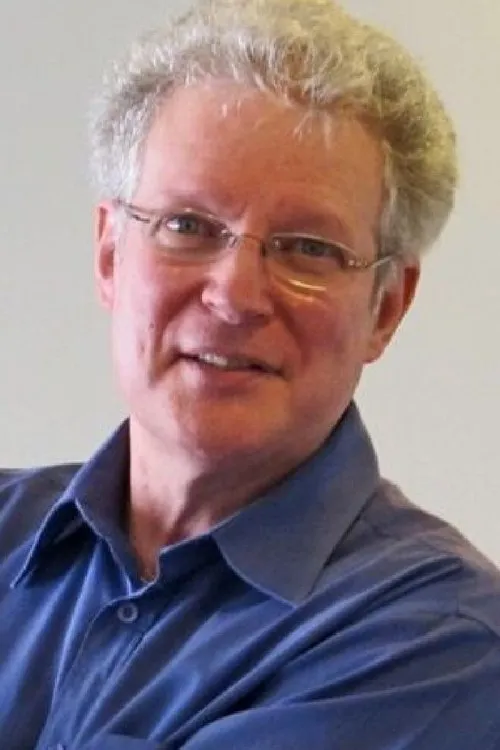 Profile photo of Ronnie Le Drew