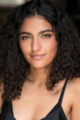 Photo of Roxie Mohebbi