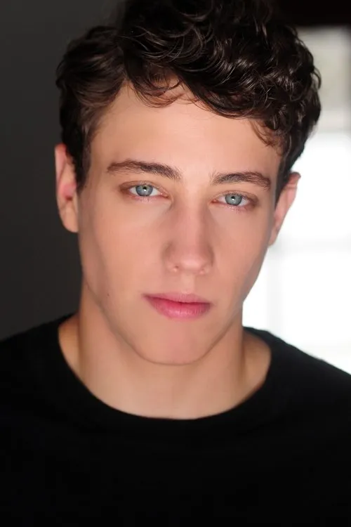 Profile photo of Ryan Lee