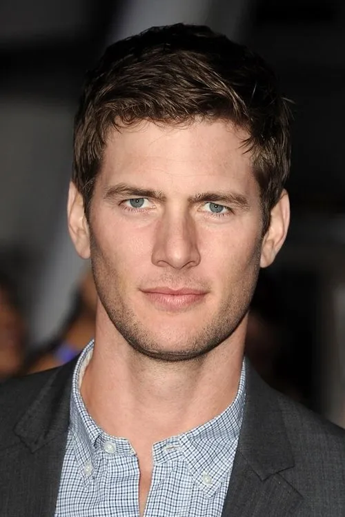 Photo of Ryan McPartlin