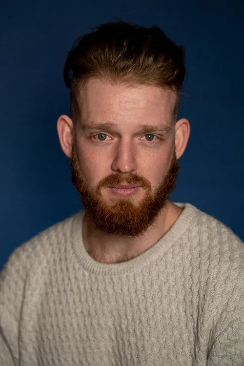 Profile photo of Sam Fraser