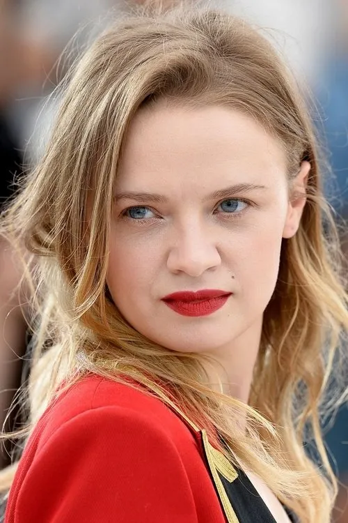 Photo of Sara Forestier