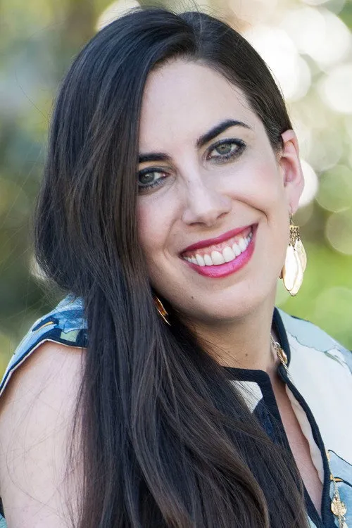 Photo of Sarah Holland-Batt