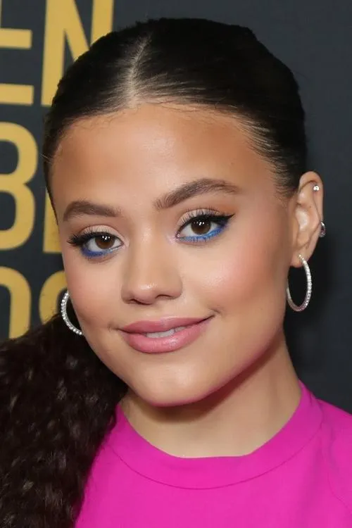Photo of Sarah Jeffery