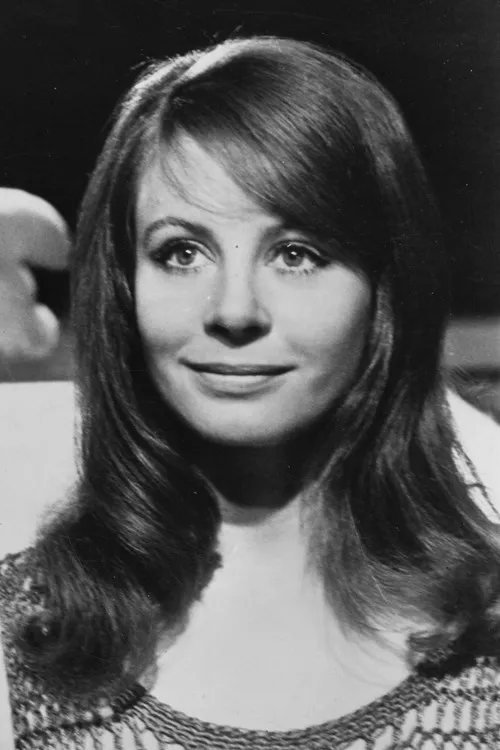 Photo of Sarah Miles